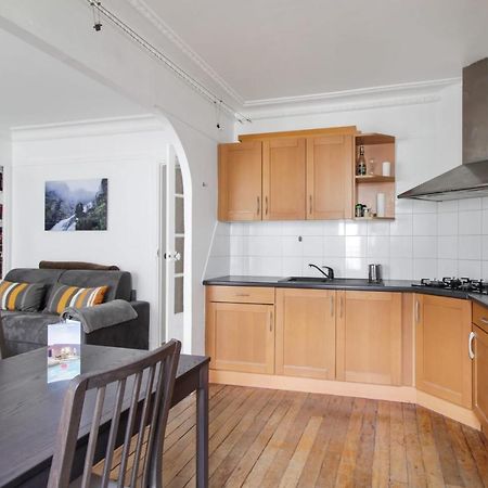Apartmán Charming Flat With Balcony In The Centre Of Paris - Welkeys Exteriér fotografie